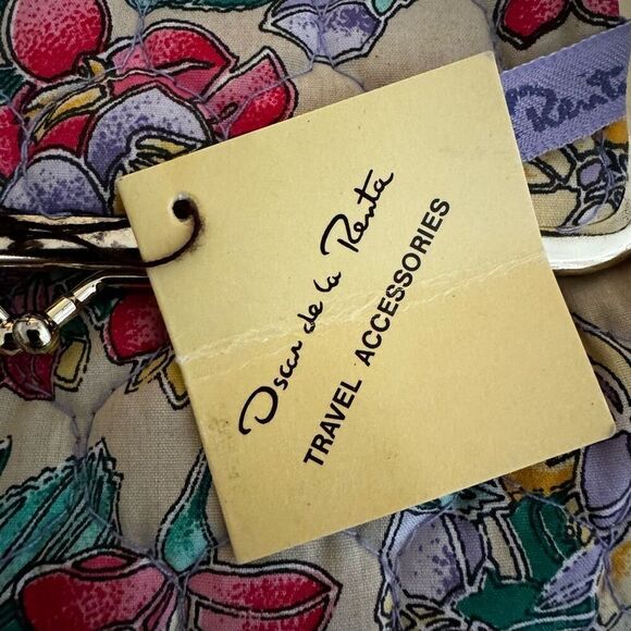 Oscar de la Renta Vintage Floral Cosmetic Bag NWT - Picture 10 of 14